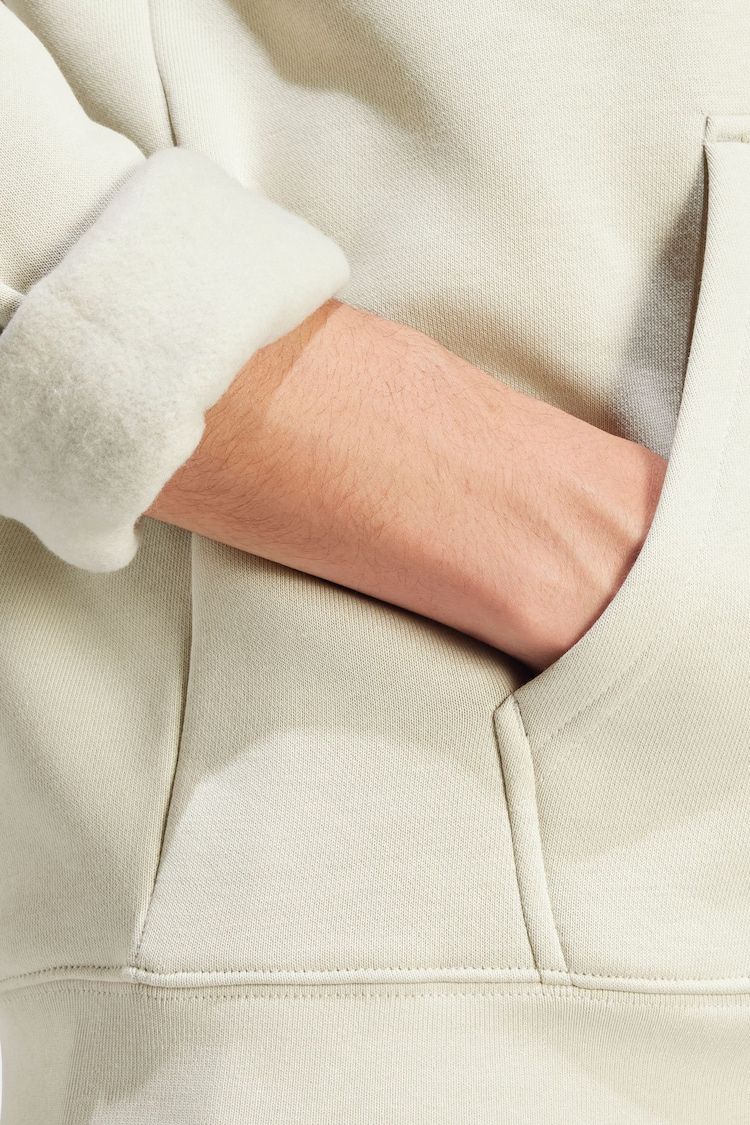 Ad Hoodie Essentials